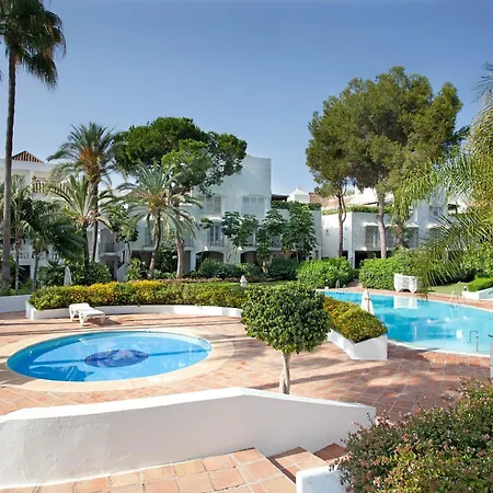 Apartment White Pearl Elviria H1 *