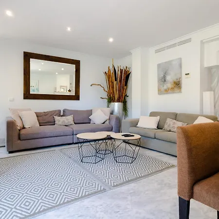Apartment White Pearl Elviria H1